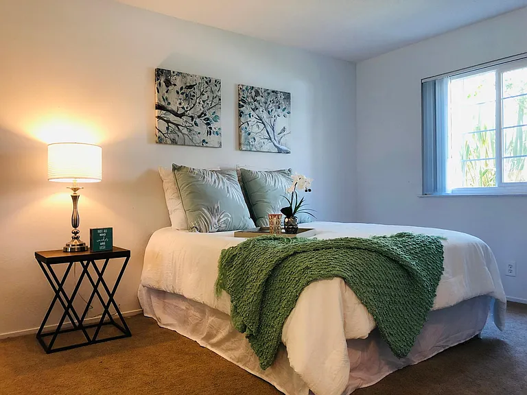 936 Fletcher Ln #2 — Photo 10