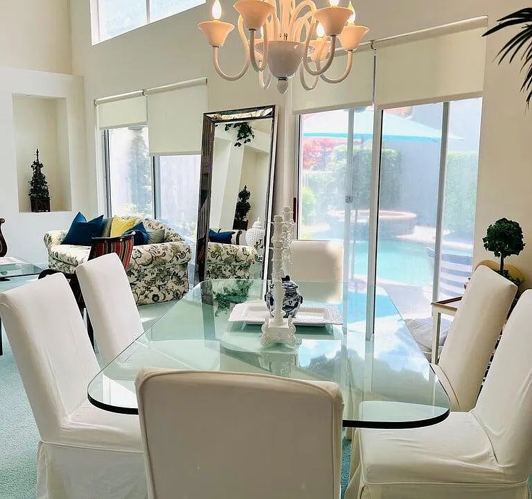 17275 Ventana Dr