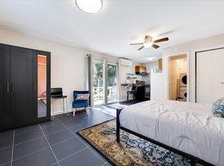 4400 Genessee St APT 1E, Kansas City, MO 64111