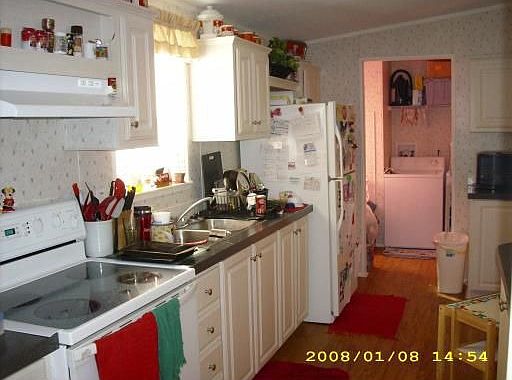 3rd image of 430 Heritage Cir