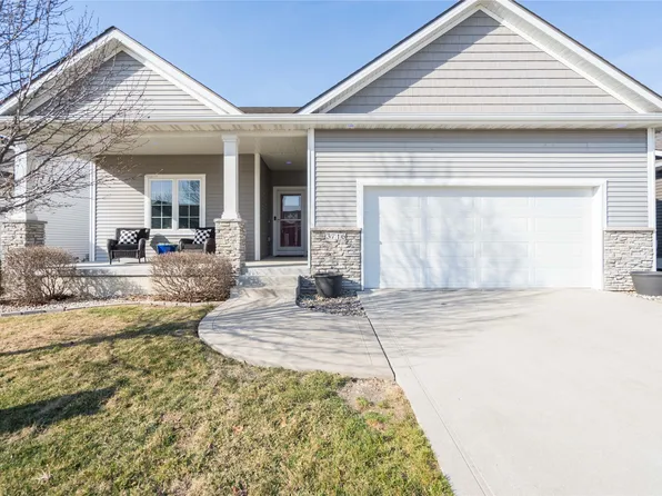 3716 SW Stonehaven Ln, Ankeny, IA 50023