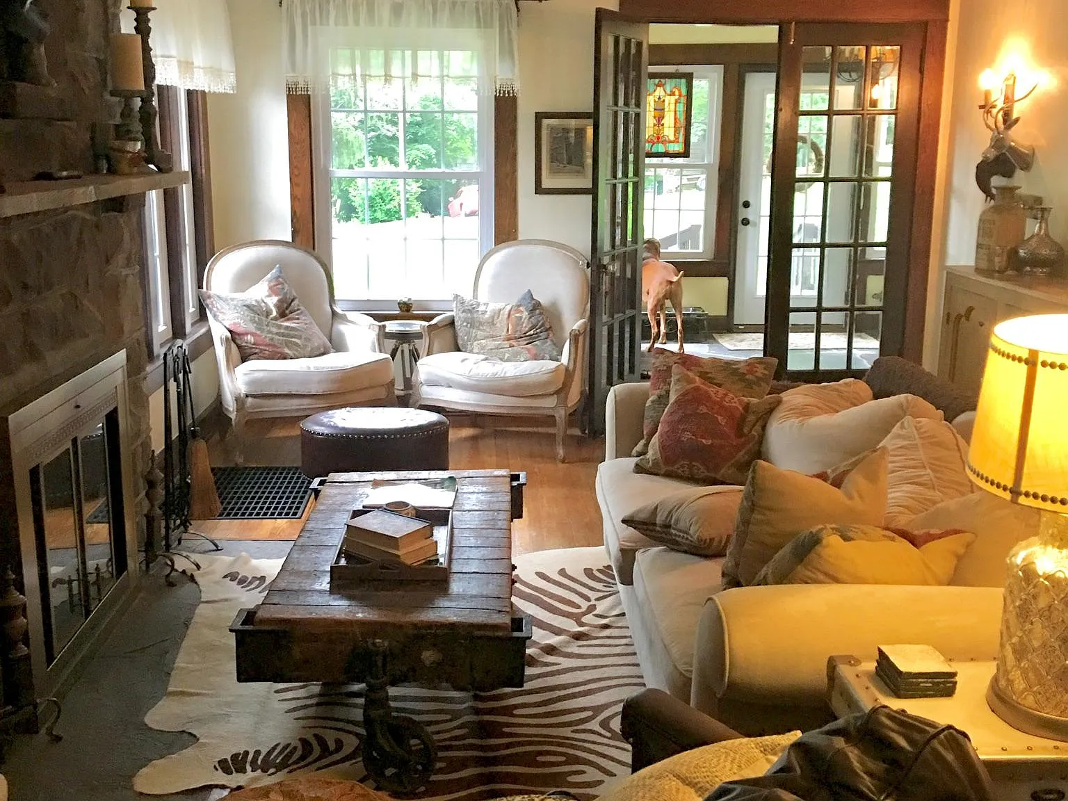 5 bed, 2468 sqft, $2,200 — Photo 4