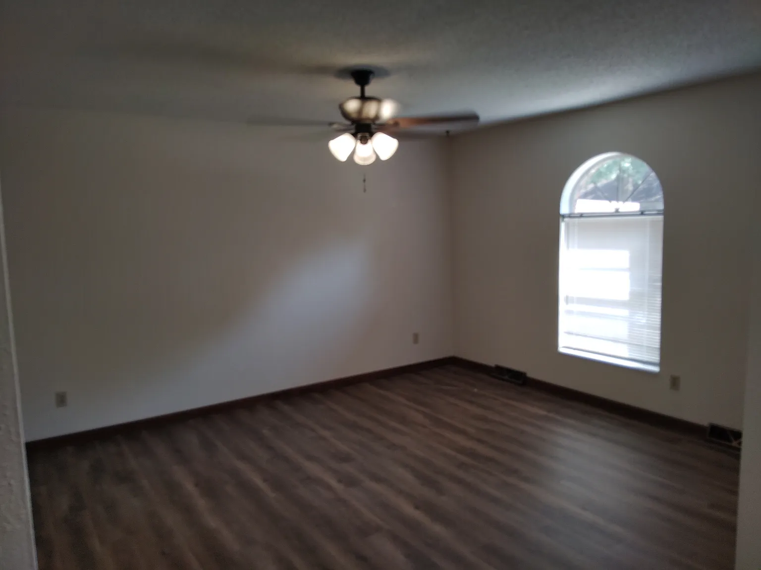 3 bed, 1562 sqft, $1,500 — Photo 3