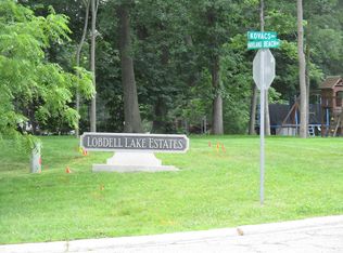 Lobdell Lake Ests #13, Linden, MI 48451