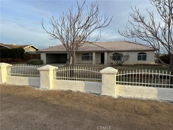 17482 Walnut St, Hesperia, CA 92345