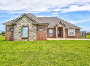 172 NE Lily Lamb Rd, Fletcher, OK 73541