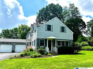 1125 Bridle Path Rd, Bethlehem, PA 18017