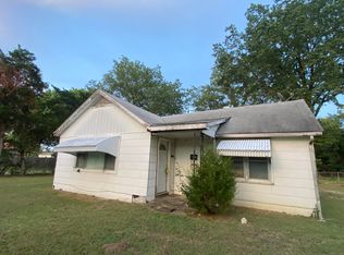 1644 D St NE, Miami, OK 74354