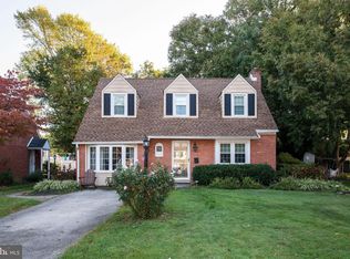 306 Willow Rd, Oreland, PA 19075