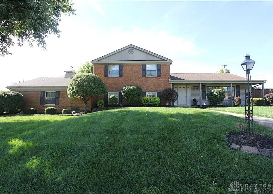 1st image of 424 Blue Jay Dr