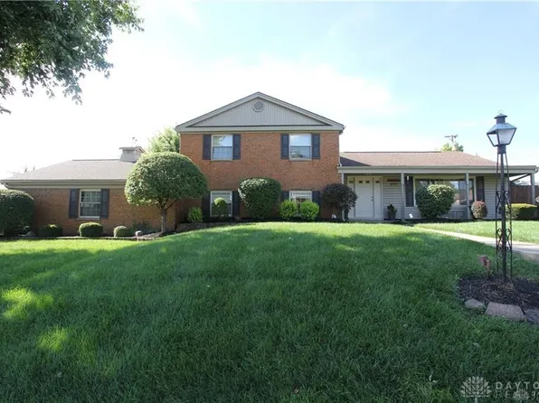 424 Blue Jay Dr, Vandalia, OH 45377