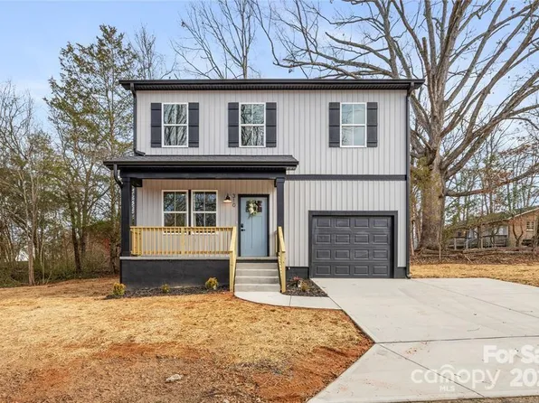 310 Town St, Landis, NC 28088