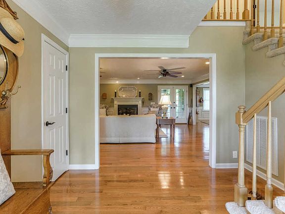 5th image of 1171 Bushnell Dr
