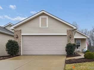 849 Elaine Dr, O'Fallon, MO 63366