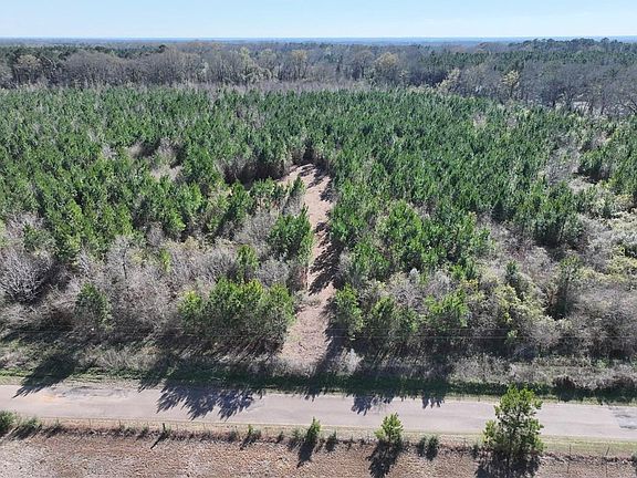 3rd image of Robert Bateman Rd