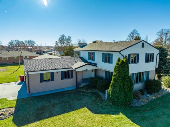 1421 Locust, Sutherland, NE 69165