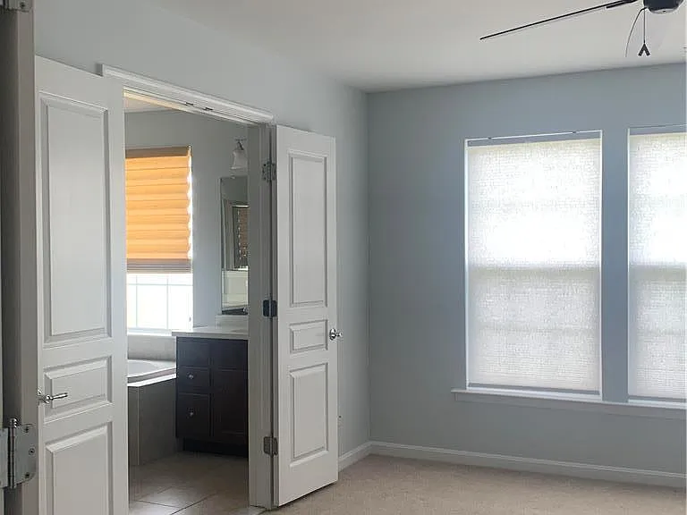1859 Hemming Way S — Photo 21