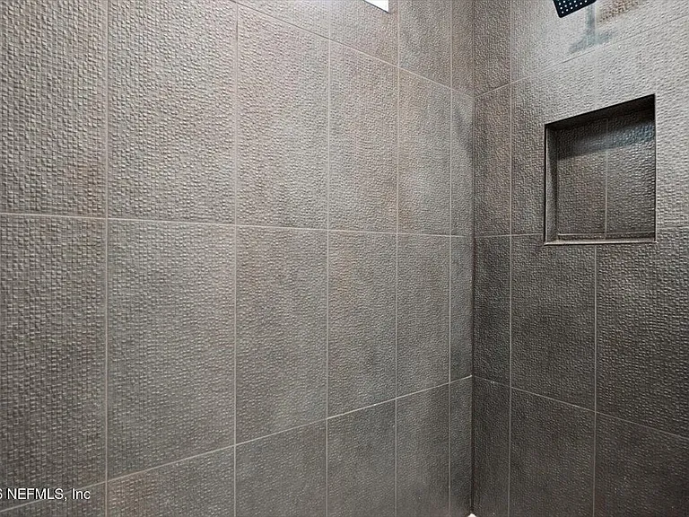 2056 Prudential Dr — Photo 18