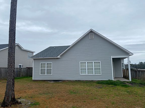 4th image of 1373 Parkland Way