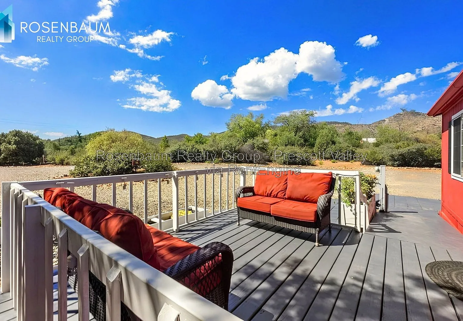 3 bed, 2.0 bath, 1426 sqft, $1,800 — Photo 3
