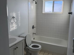 29W543 Batavia Rd APT 1, Warrenville, IL 60555