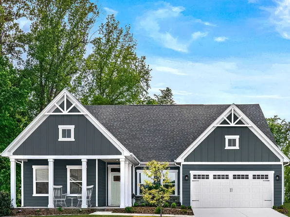 5405 Eastlake St NW, North Canton, OH 44720
