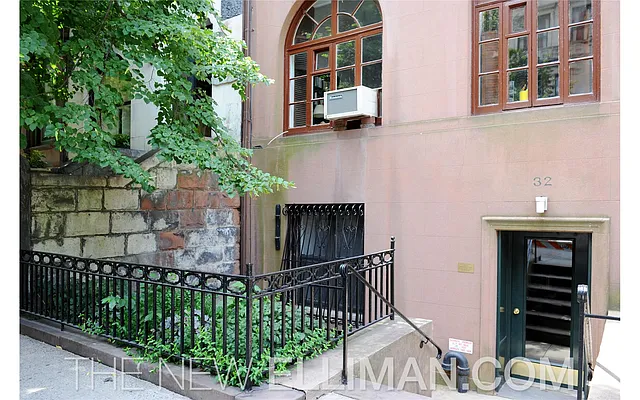 Rented by Douglas Elliman | media 3