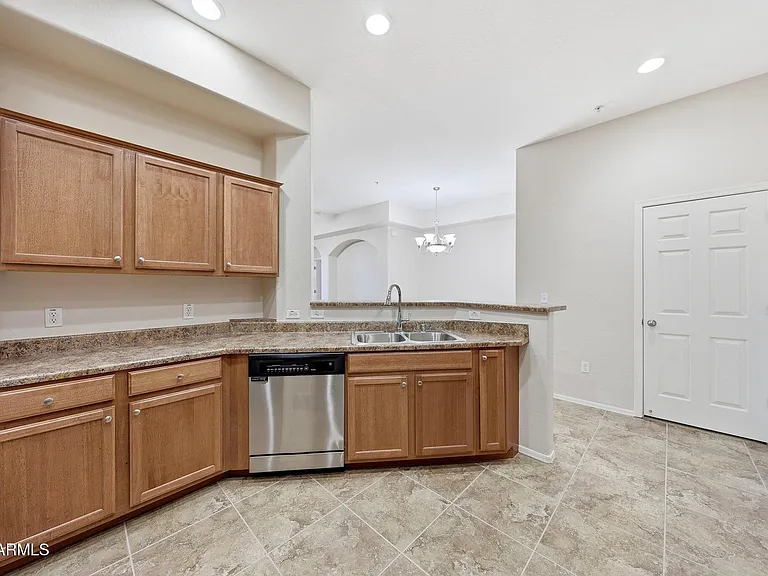 14575 W Mountain View Blvd #11312 — Photo 4