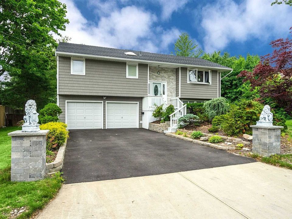 1st image of 14 Circle Dr E