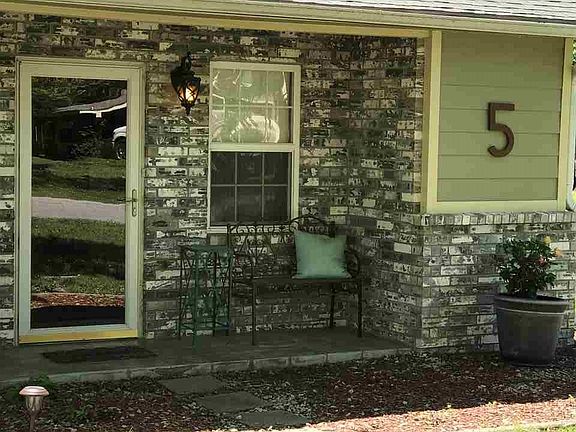 2nd image of 5 Lakeview Dr