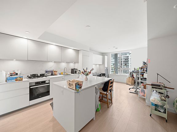 2nd image of 6537 Telford Ave #903