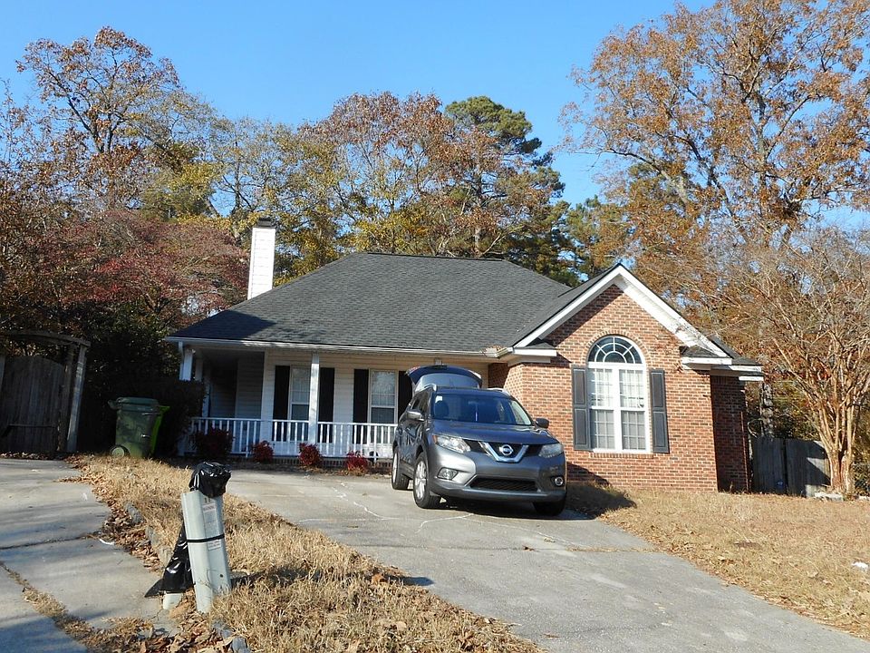 2nd image of 11 Rosepine Dr