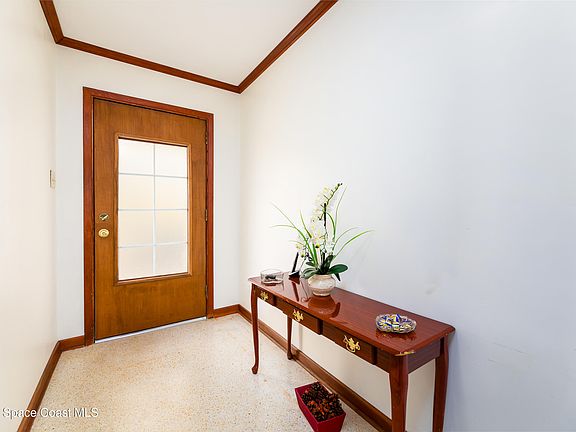 5th image of 104 Dudley Dr