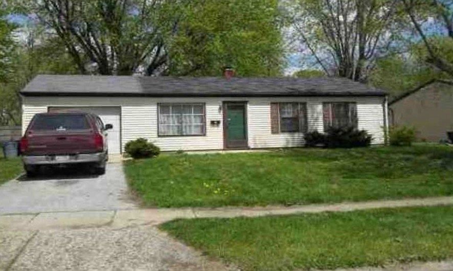 1st image of 1856 Drake Dr
