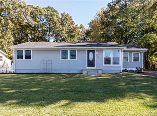 525 Cedar Level Rd, Hopewell, VA 23860