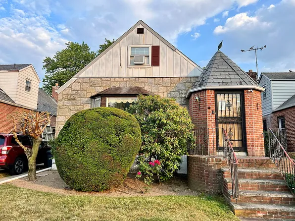 18006 69th Ave, Fresh Meadows, NY 11365