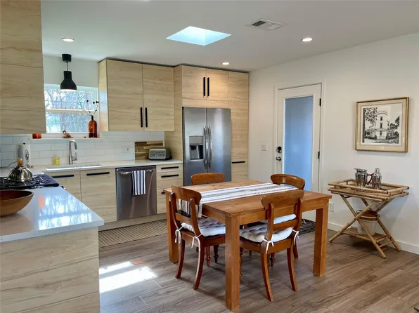 1809 Forestglade Dr, Austin, TX 78745