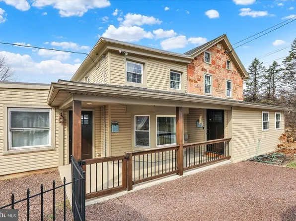 210 Alleghenyville Rd, Mohnton, PA 19540