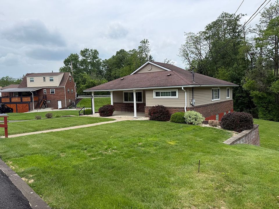2nd image of 4011 2nd St