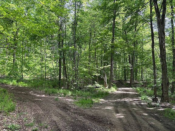 3rd image of 0 Route 29