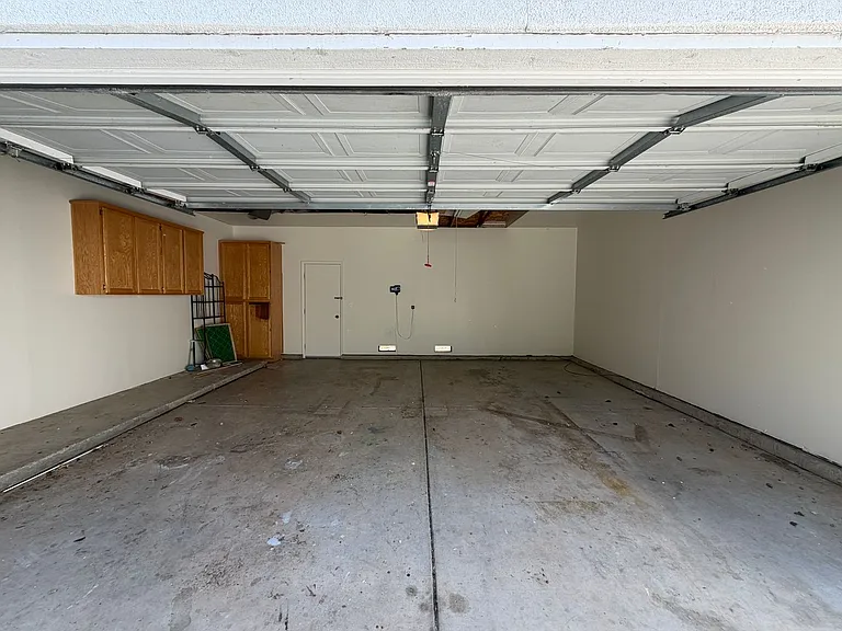 2821 Babson Dr — Photo 34