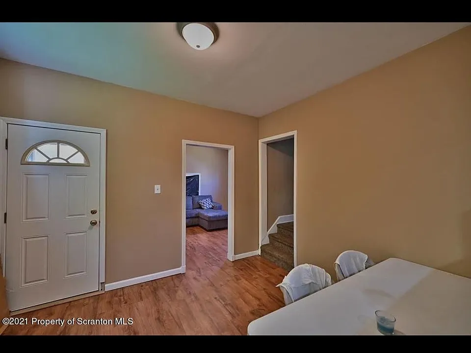 418 Farber Ct