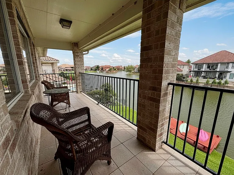 18943 Villa Bergamo Ln — Photo 7