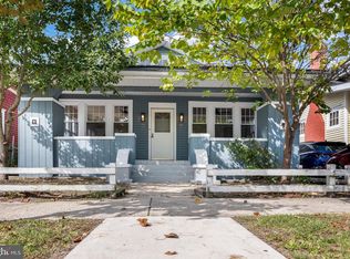 213 Washington Ave, Egg Harbor City, NJ 08215