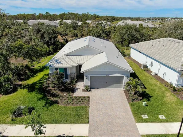 29260 Coral Harbour Dr, Englewood, FL 34223
