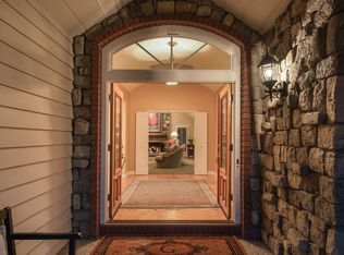 3013 Golden Meadow Dr, Alamo, CA 94507