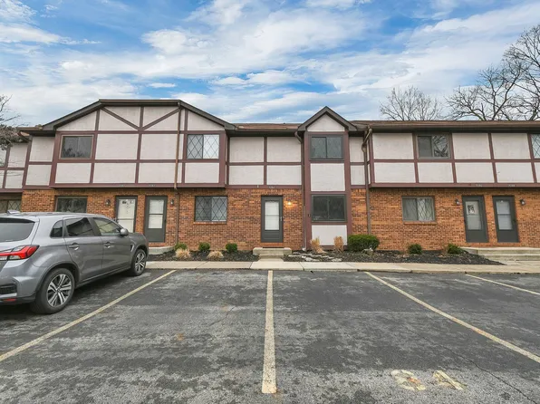 3084 Highcliff Ct, Columbus, OH 43231