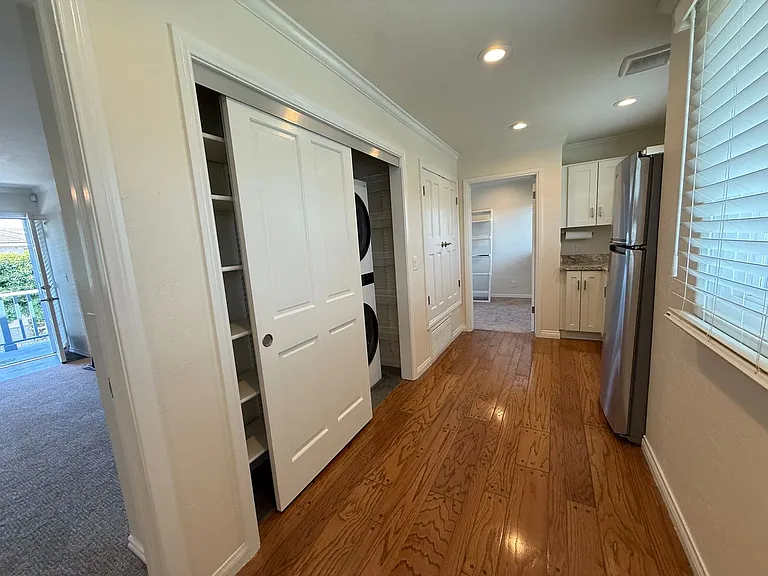 5290 1/2 E El Roble St — Photo 23