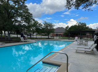 2421 Lyla Ln, Leander, TX 78641