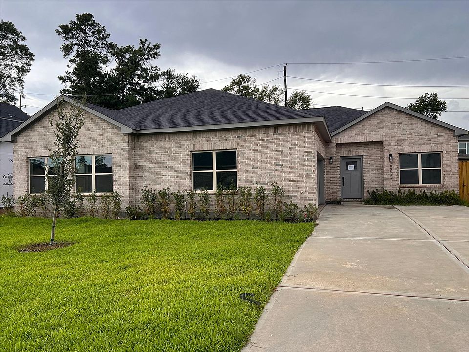 1st image of 20023 Venetto Street Cir